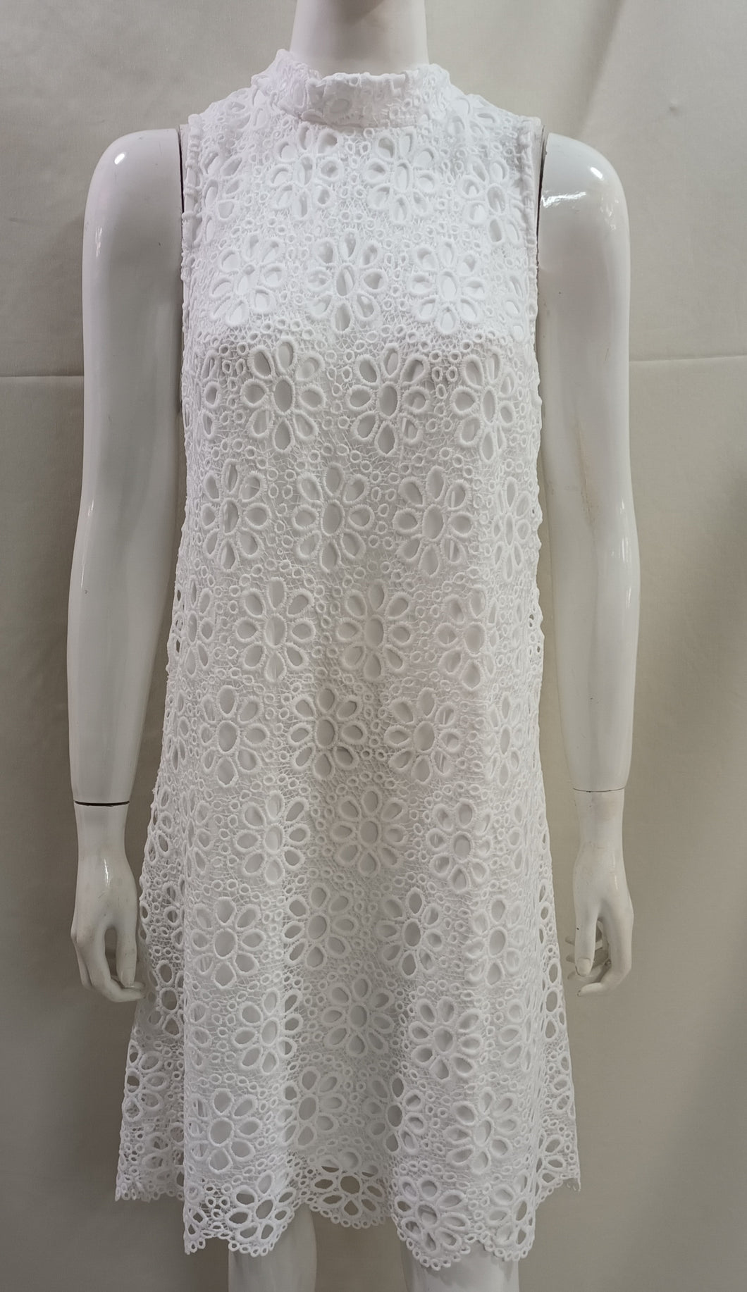 VESTIDO SIGNATURE BORDADO BLANCO